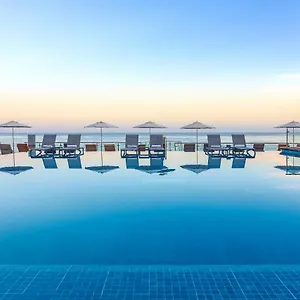 Resort Palace